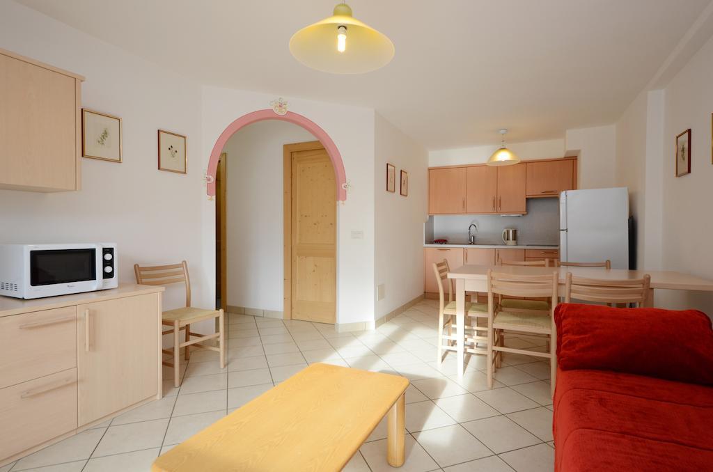 Appartamenti Maria Canazei Ruang foto